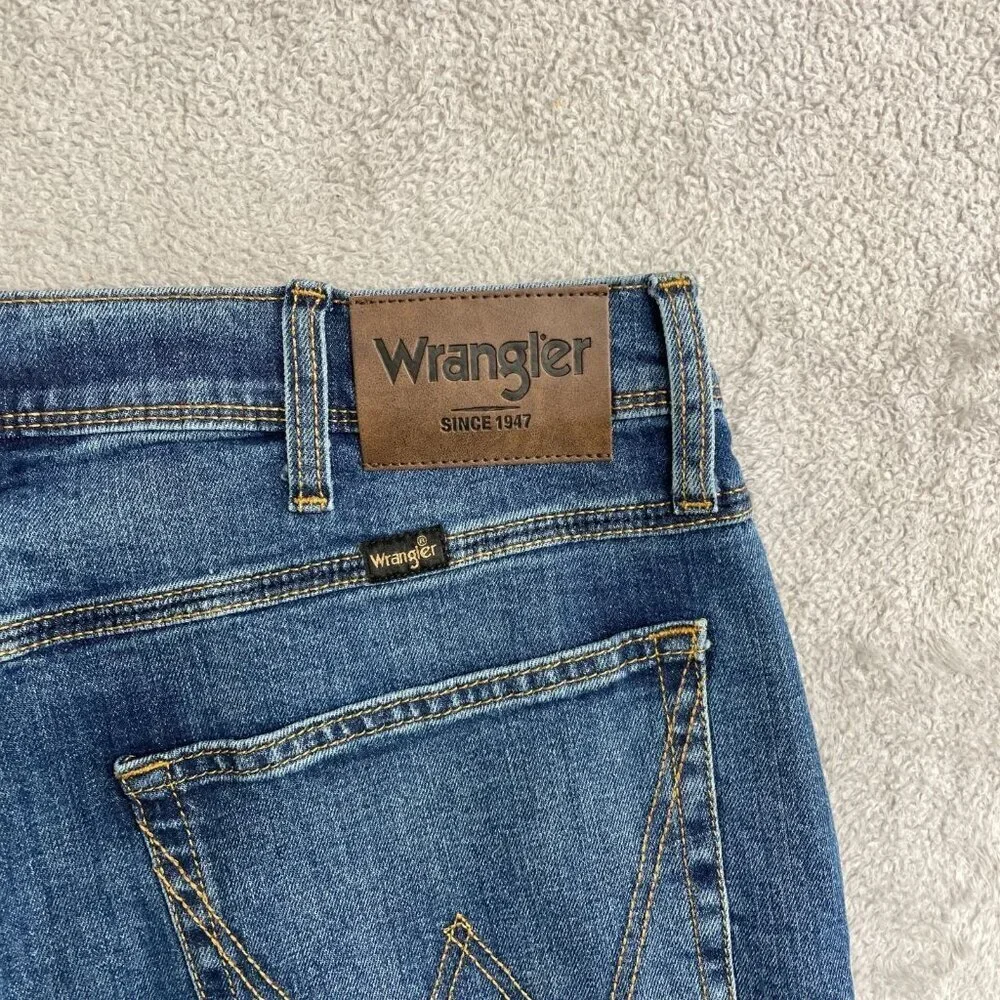 Wrangler Regular Fit Straight Leg Men's Jeans 34X34 Blue Denim Cotton N0068